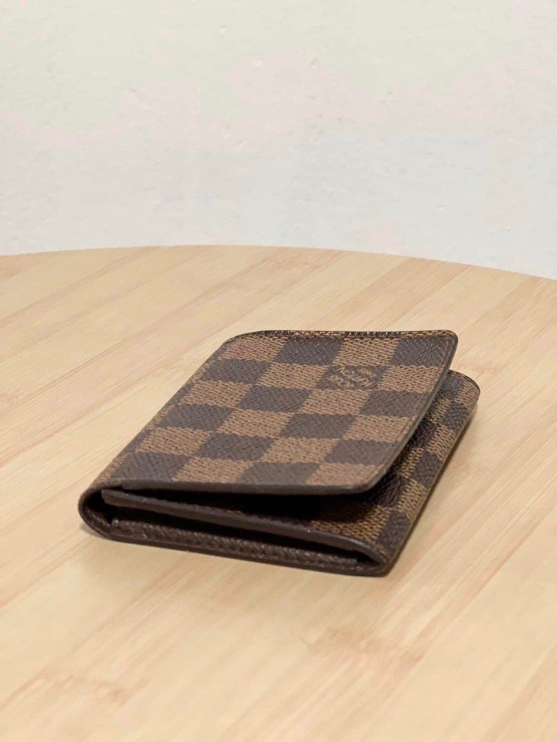 Louis vuitton cardholder small wallet LV (Category: Luxury Bags & Wallets) located in Paranaque City. Submitted by jentree (Listing ID 1236963911, Image 2). Description: Fixed price With box.
