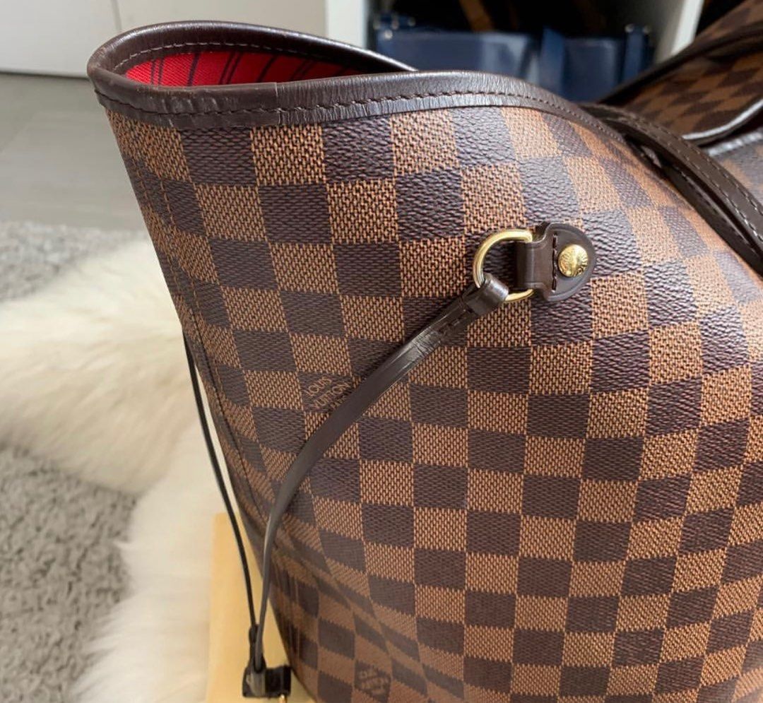 Louis Vuitton Pochette Damier Ebene MM/GM Cerise Lining