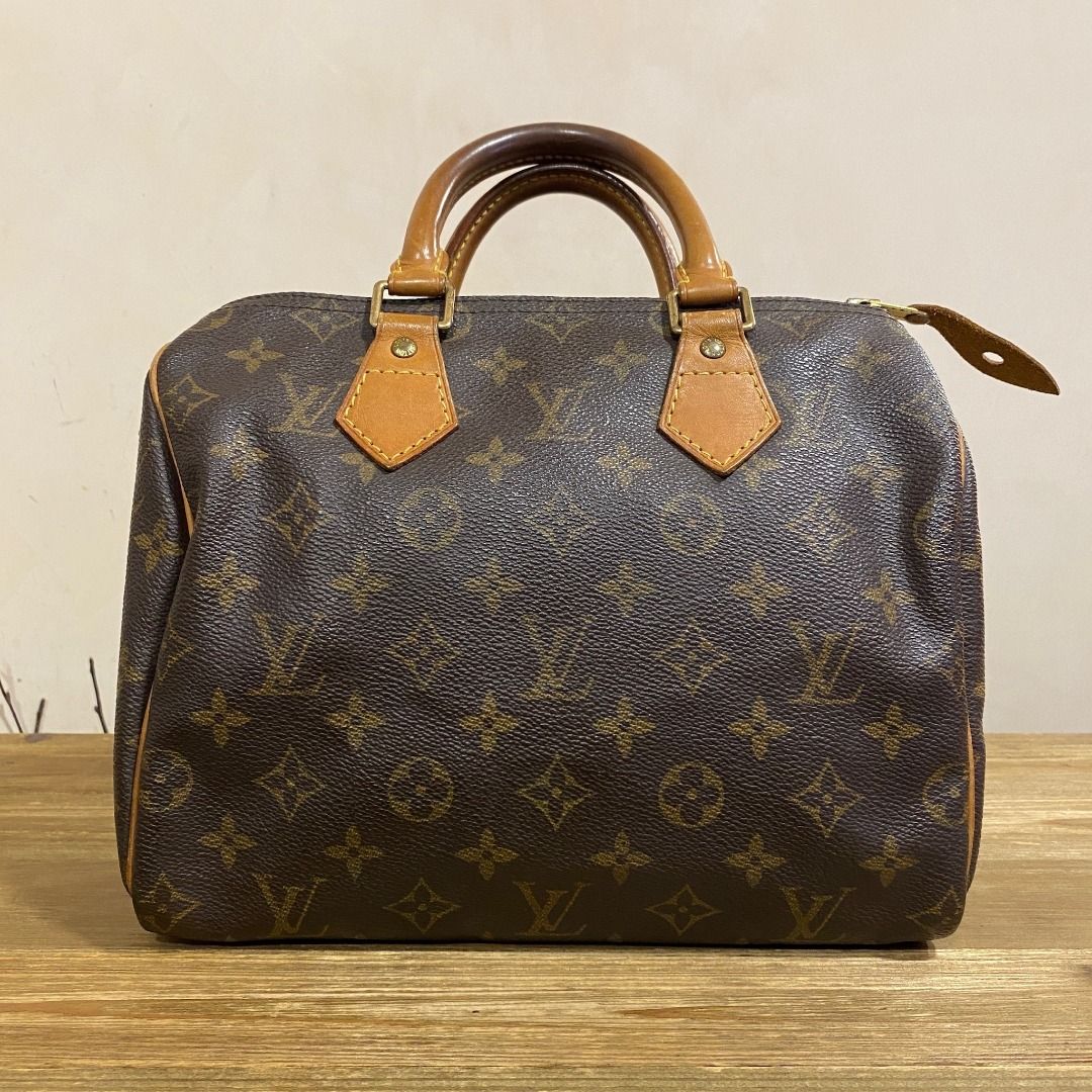 Louis Vuitton Vintage Speedy 25 in classic monogram on Carousell