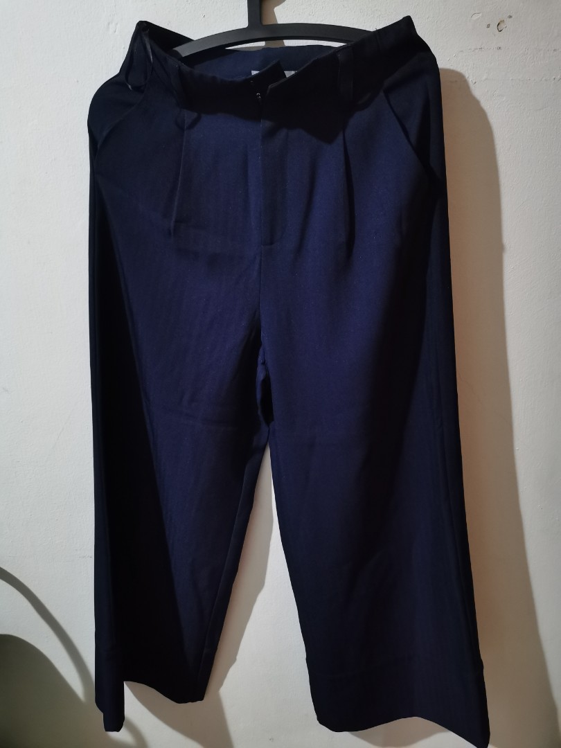 Love Bonito pants, Women's Fashion, Bottoms, Other Bottoms on Carousell