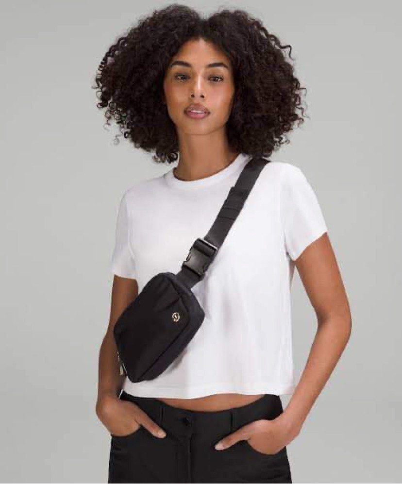 Lululemon Everywhere Belt Bag In Black 1L, Women'S Fashion, Bags & Wallets,  Cross-Body Bags On Carousell