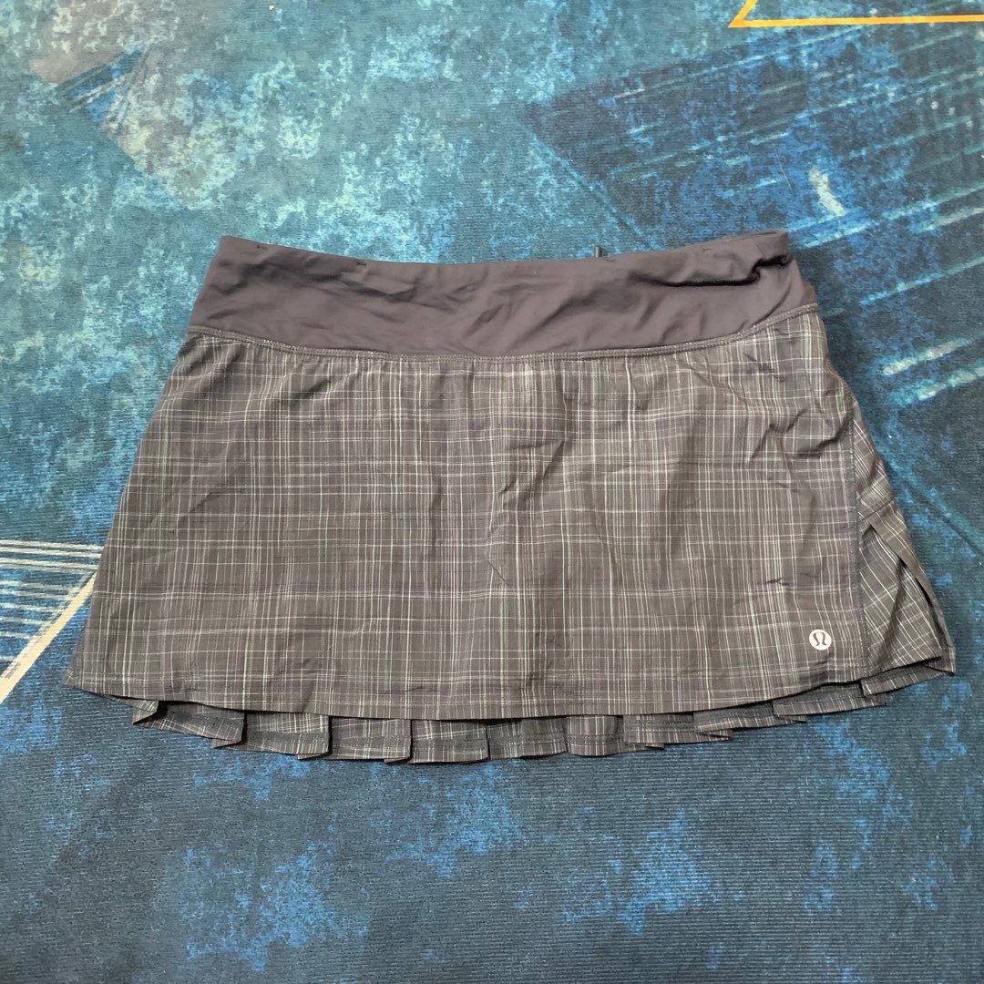 Lululemon Run: Pace Setter Skirt - Coal Pig Pink Shale Stripe