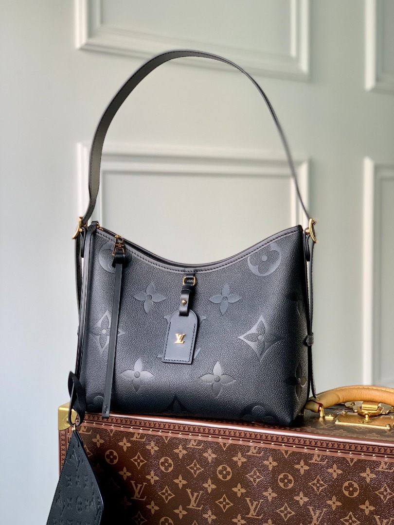 Louis Vuitton Carryall