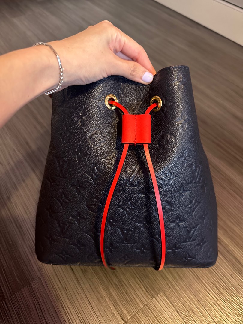 LV Neonoe MM Marine Rouge, Luxury, Bags & Wallets on Carousell