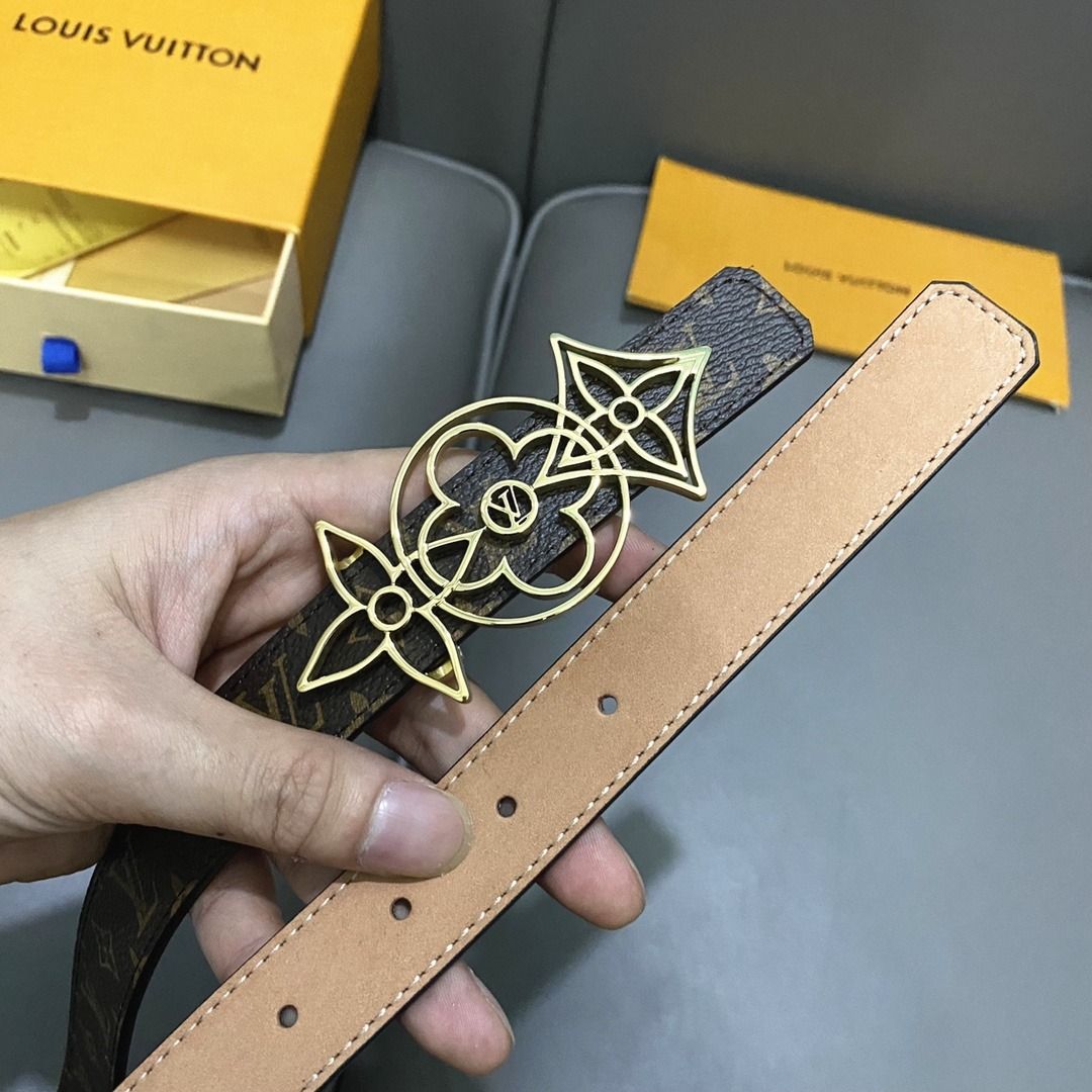 Products by Louis Vuitton: LV Twiggy 25mm Reversible Belt in 2023