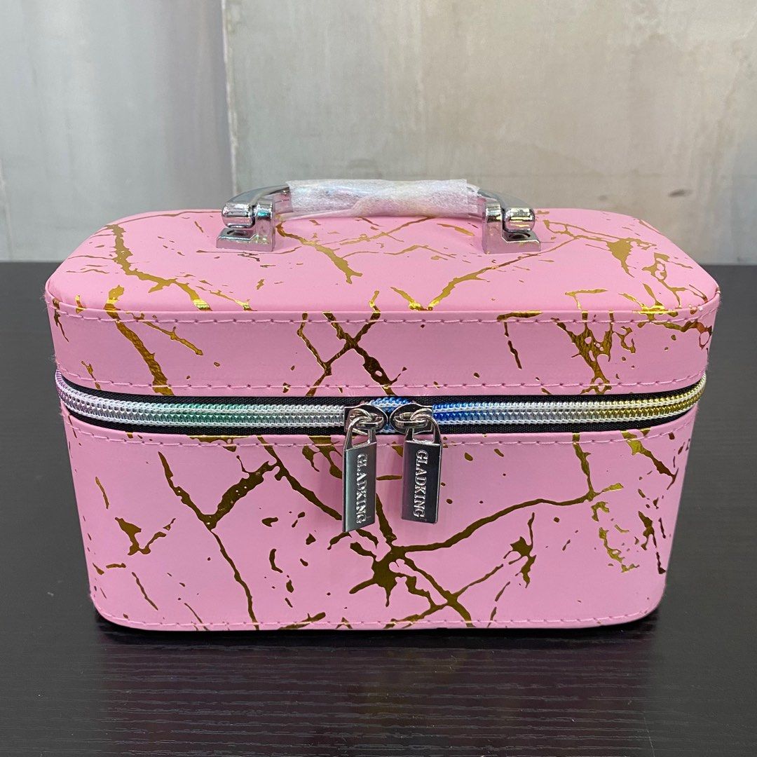 Make Up Box (Marble Pink) Small 21325670 (Category: Makeup) located in Paranaque City. Submitted by gladkingphilippines (Listing ID 1236908202, Image 1). Description: .