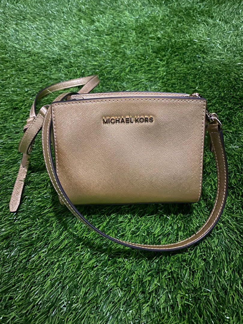 Michael Kors Selma Mini, Women's Fashion, Bags & Wallets, Cross-body Bags  on Carousell