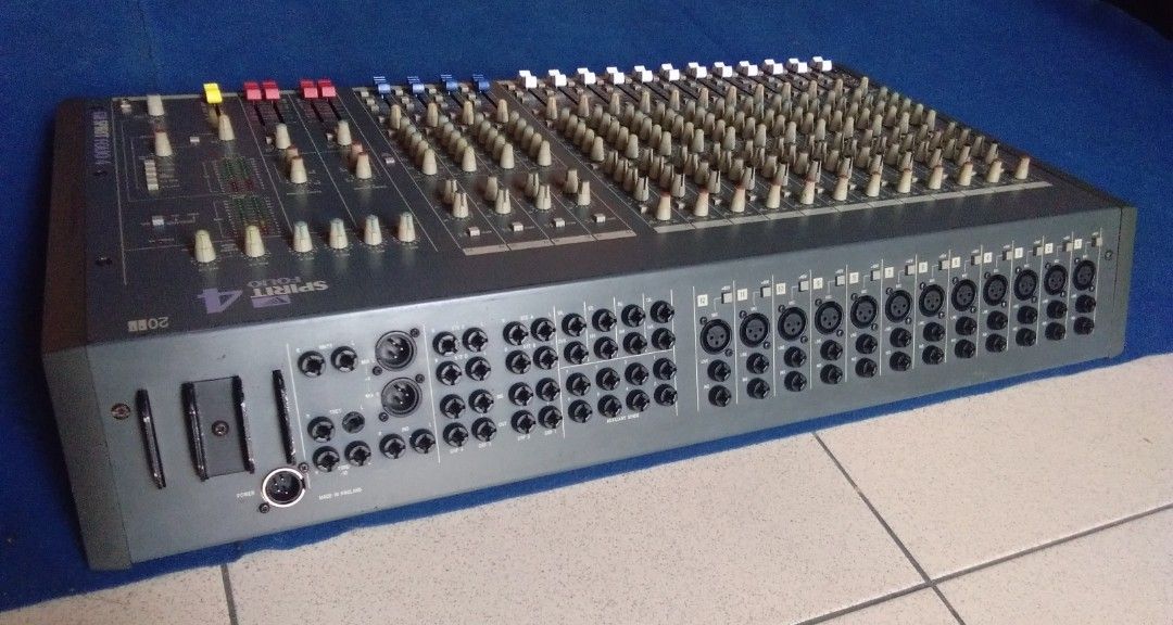 Mixer Soundcraft Made In England, Elektronik, Audio di Carousell