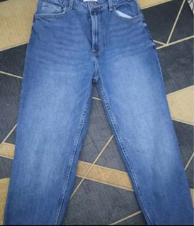 (Category: ) located in . Submitted by alhana21 (Listing ID 1236859773, Image 1). Description: .