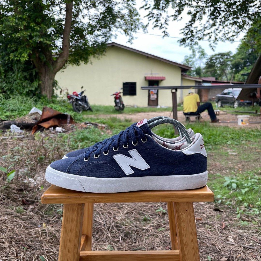 New Balance 21O 7.5UK RM1OO