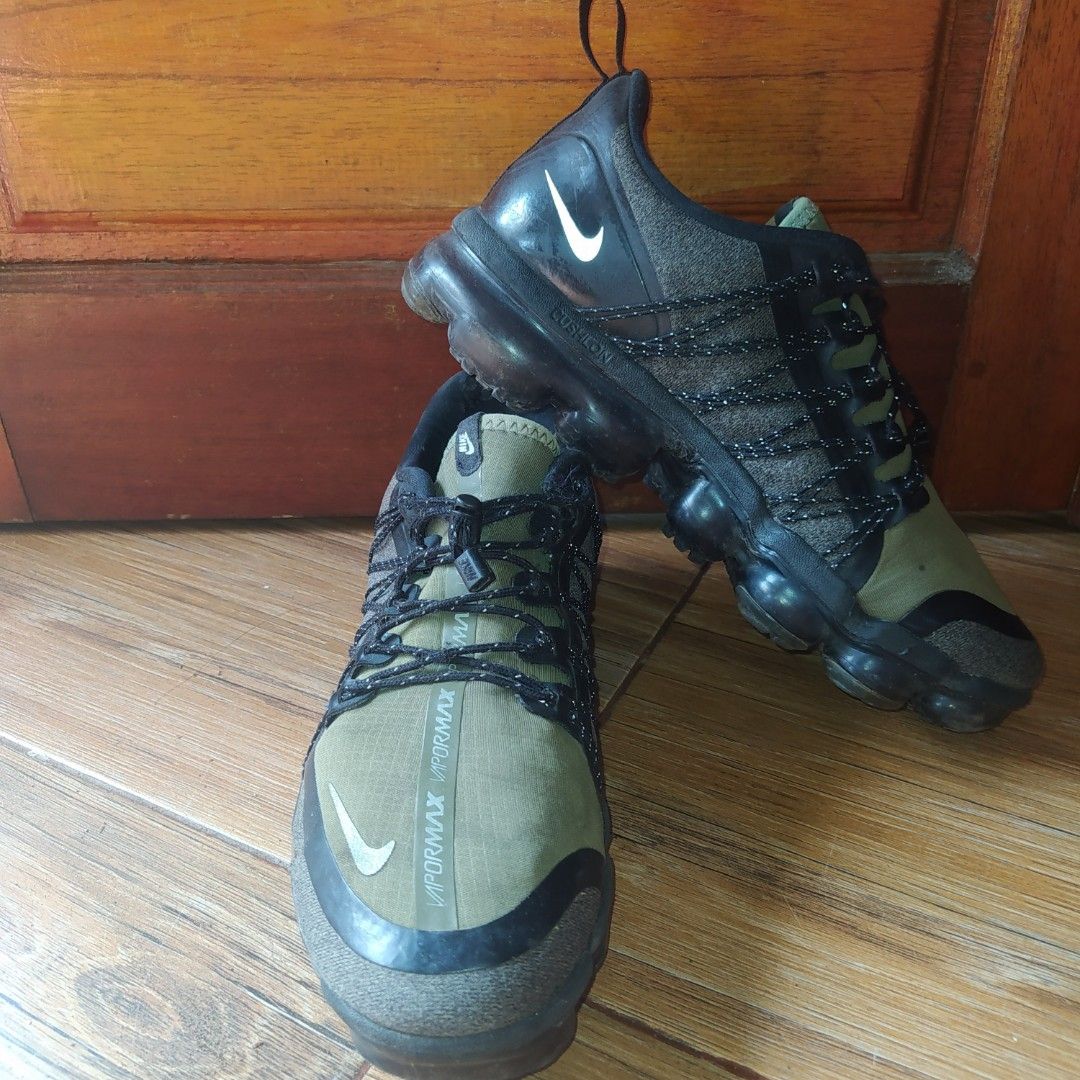 Nike Air Vapormax Run Utility Olive Black Reflective Silver ( AQ8810-201 ),  Fesyen Pria, Sepatu , Sneakers di Carousell