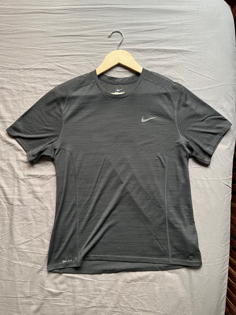 dri fit nike tee