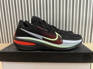 Nike GT cut US10