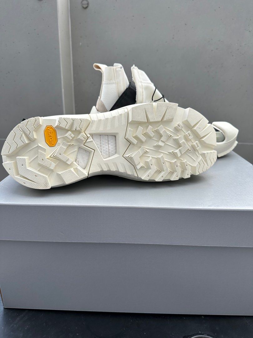 Matthew hotsell william nike