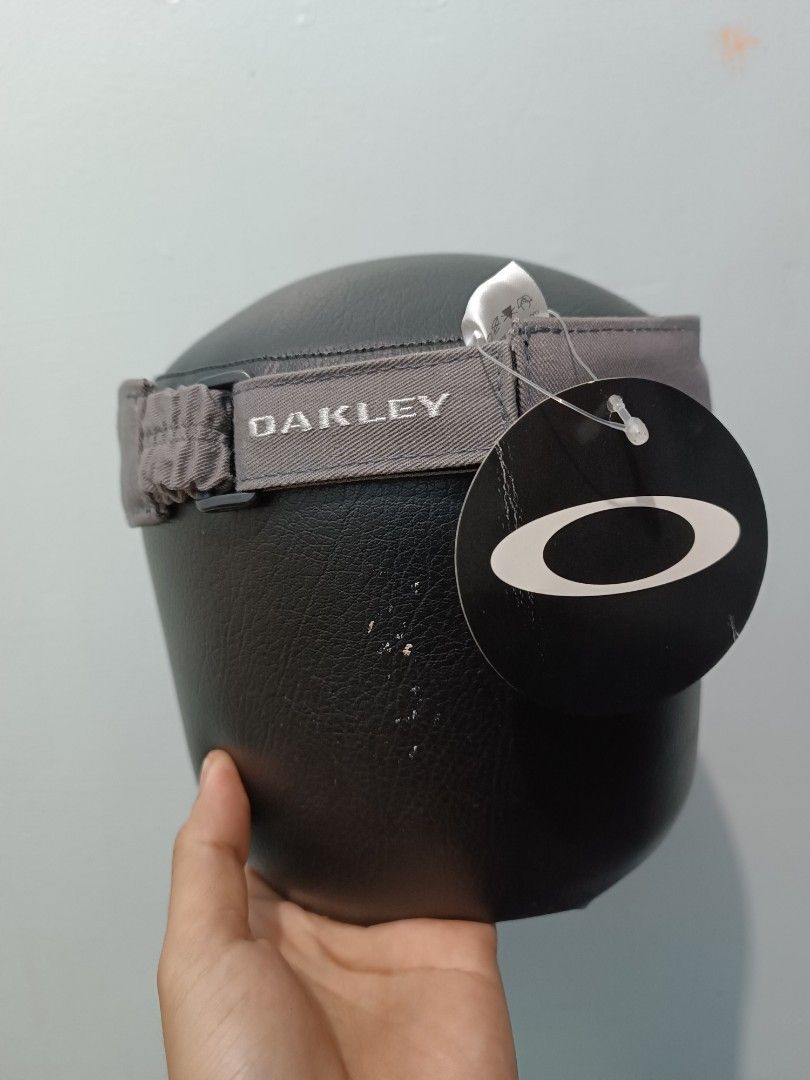 Oakley visor on Carousell