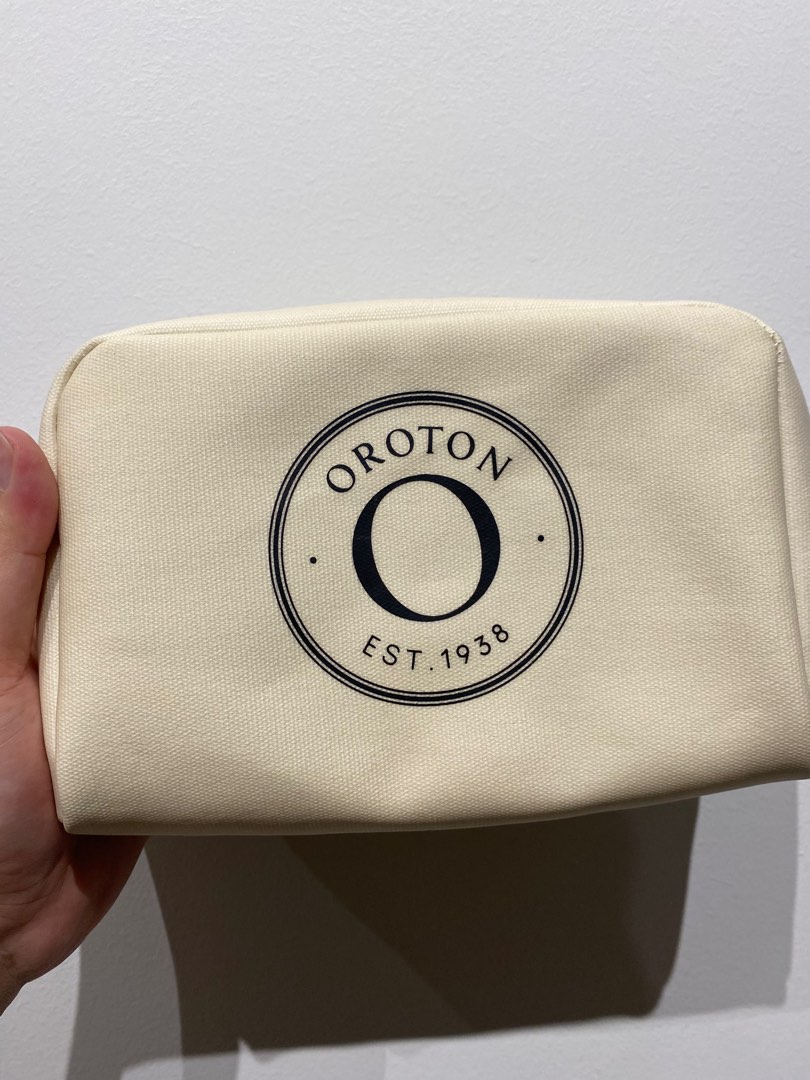 Oroton toiletry clearance bag