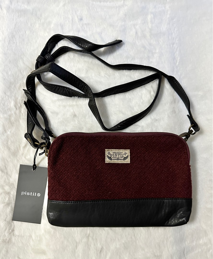 Pistil crossbody bag