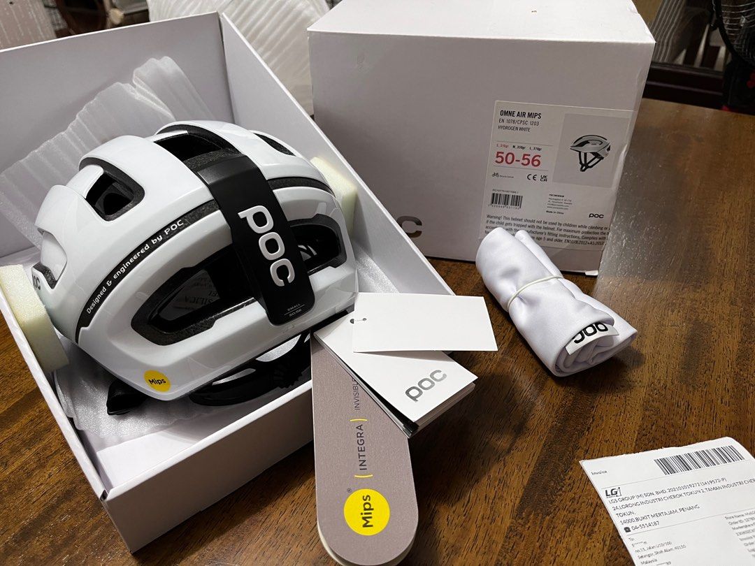 POC Omne Air Mips Helmet (Category: Bicycles) located in Quezon City. Submitted by christineboller (Listing ID 1236945694, Image 1). Description: Brandnew White POC Omne Air Mips Helmet Small (50-56) RFS Wrong Size Php11.5k .