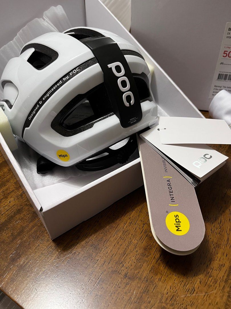 POC Omne Air Mips Helmet (Category: Bicycles) located in Quezon City. Submitted by christineboller (Listing ID 1236945694, Image 3). Description: Brandnew White POC Omne Air Mips Helmet Small (50-56) RFS Wrong Size Php11.5k .