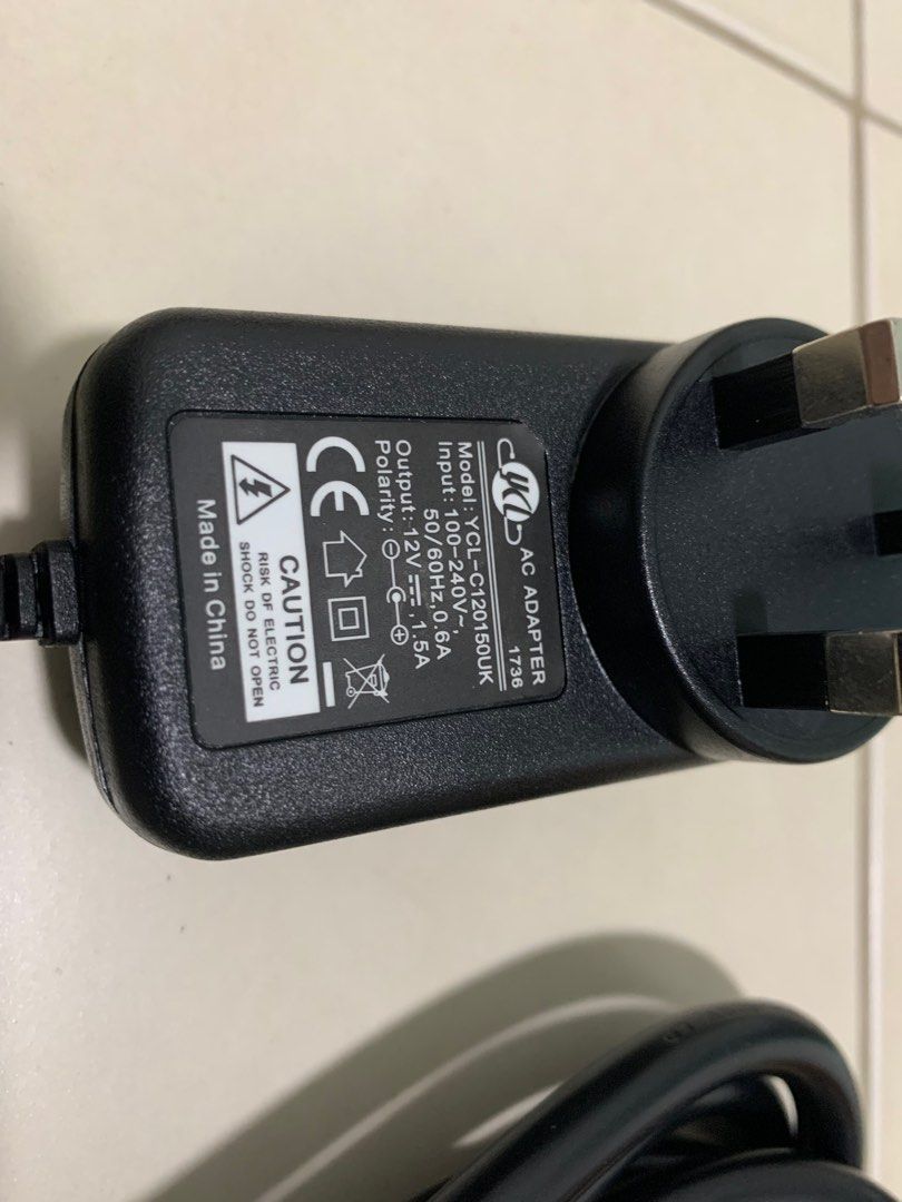 Assorted cables (Category: Other Home Appliances) located in Singapore. Submitted by tej00 (Listing ID 1236802393, Image 2). Description: Take all for $5. Each $1. Power cables x3 Coaxial cable x1 AC adapter 12V 1.5A x1.