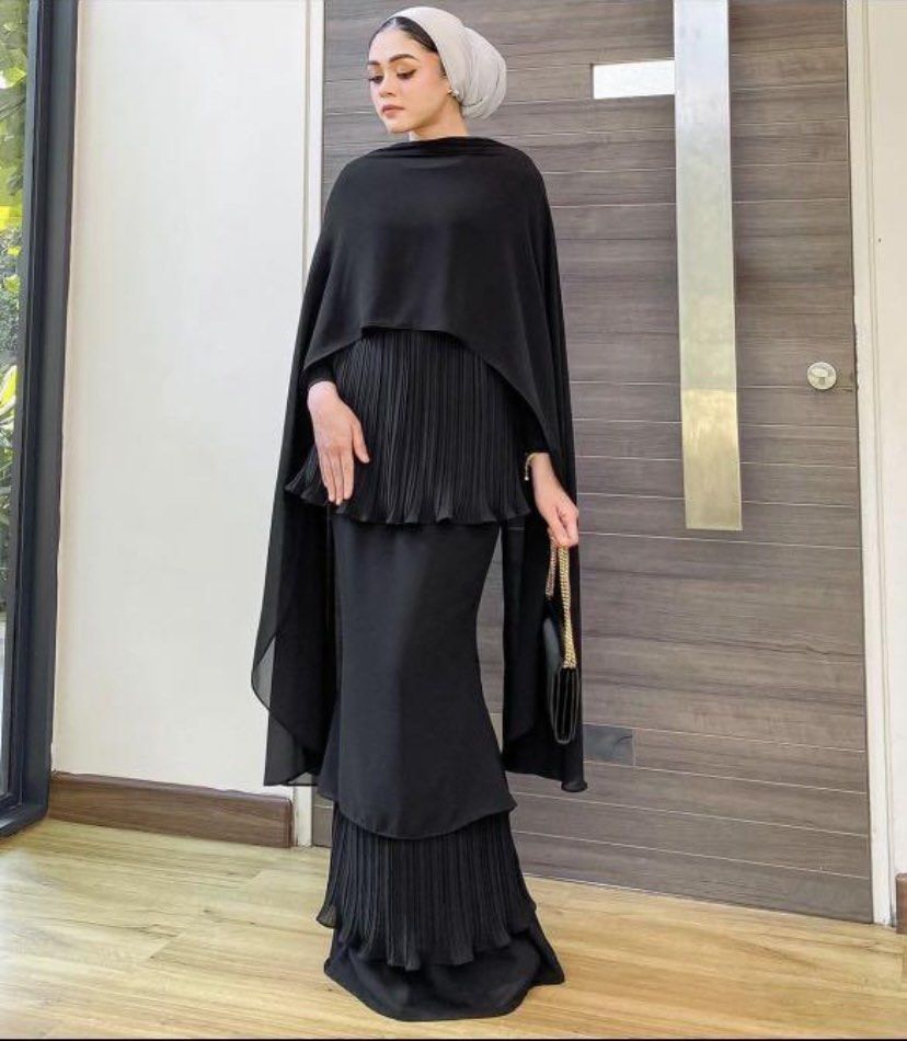 Qiszar Maia Luxe Black