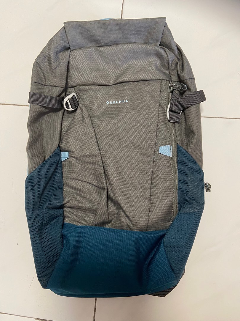 Quechua Backpack NH100 20L Khaki, Men's Fashion, Bags, Backpacks on
