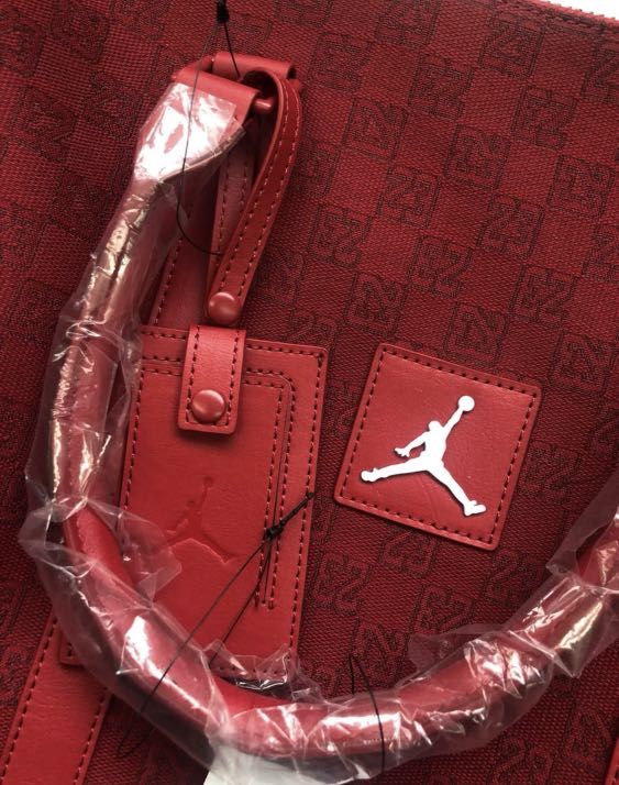 Nike air deals jordan sling bag