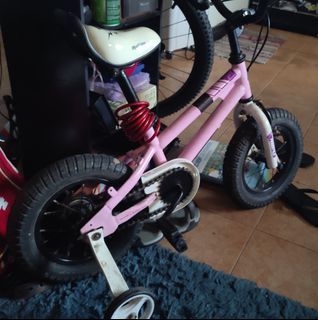 Royal Rider pink kids bike