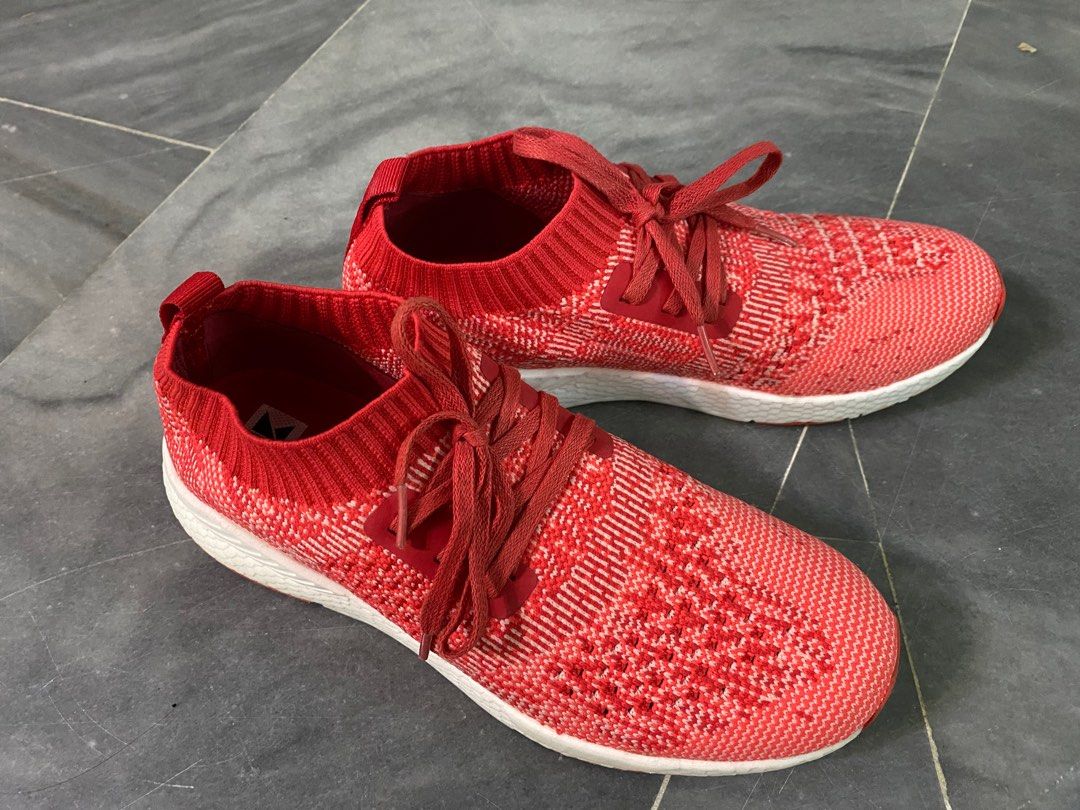 Salmon colour ultra foam insole sport shoes