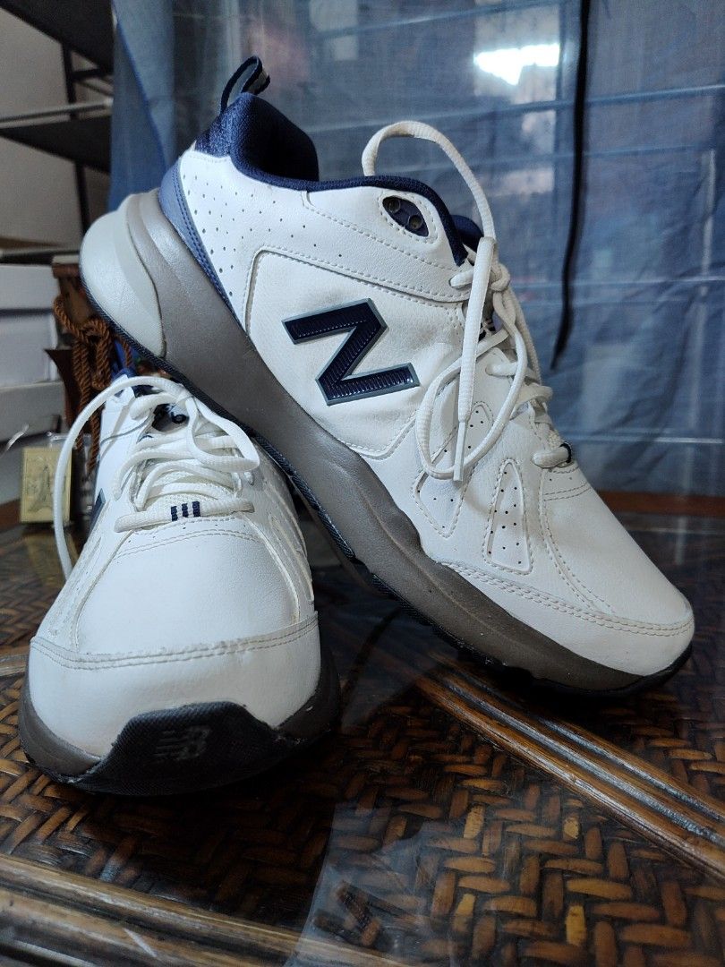 Sepatu NB 624 Like New Size 45.5 Fesyen Pria Sepatu Sneakers