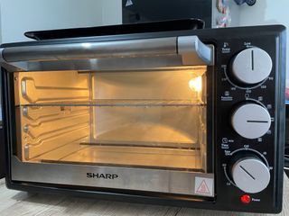 Sharp 25L 4in1 Electric Oven (Convection Baking, Grilling, Toasting and Roasting