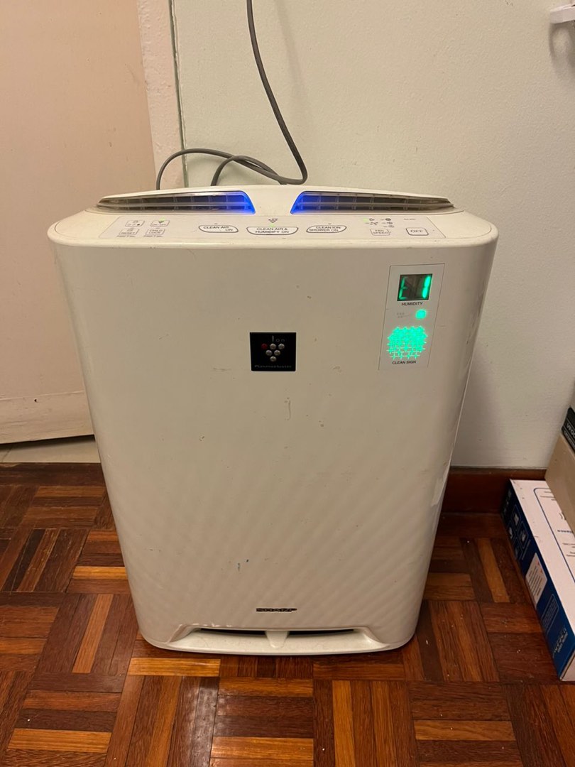 Sharp air humidifier and purifier, TV & Home Appliances, Air Purifiers