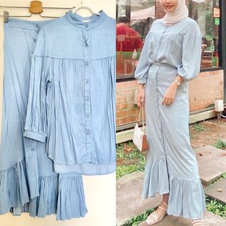 (Category: ) located in . Submitted by amani_wardrobe (Listing ID 1236831350, Image 1). Description: .