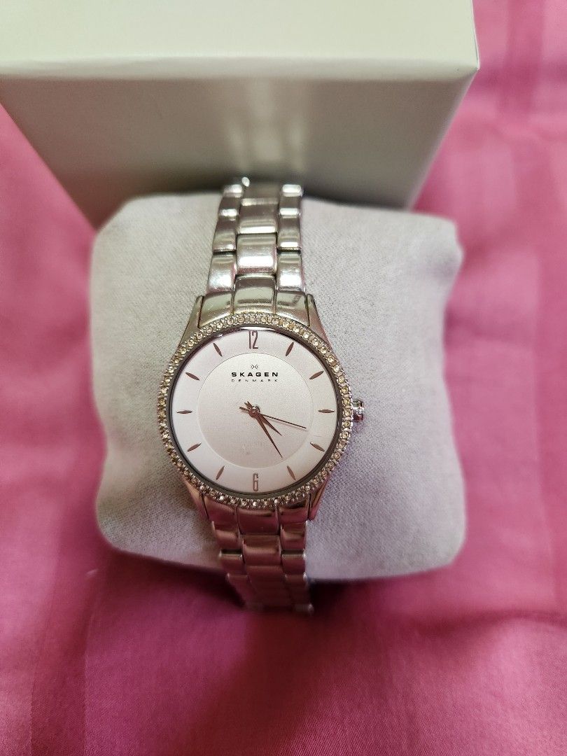 Skagen Women Watch Women s Fashion Watches Accessories Watches on Carousell