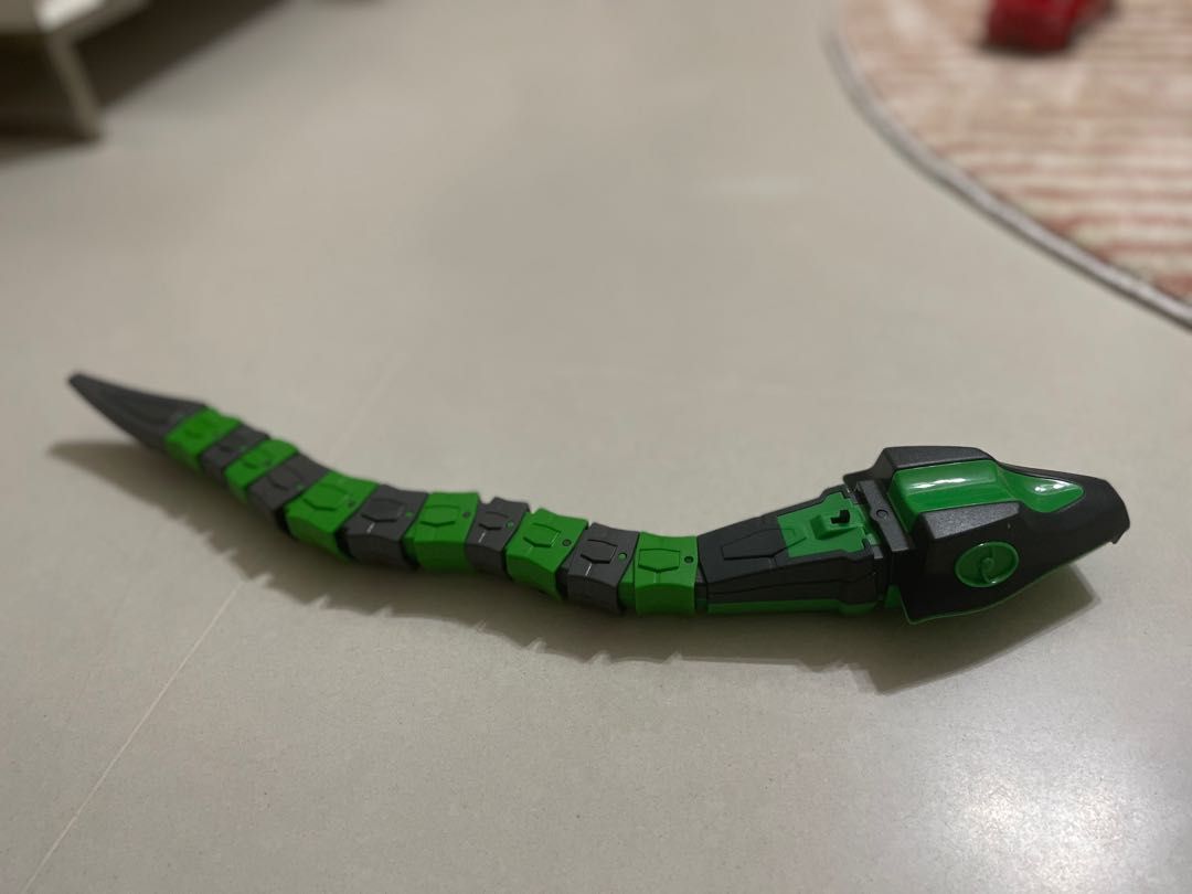Snake Rbot Slitherbot (snake robot), Hobbies & Toys, Toys & Games on Carousell