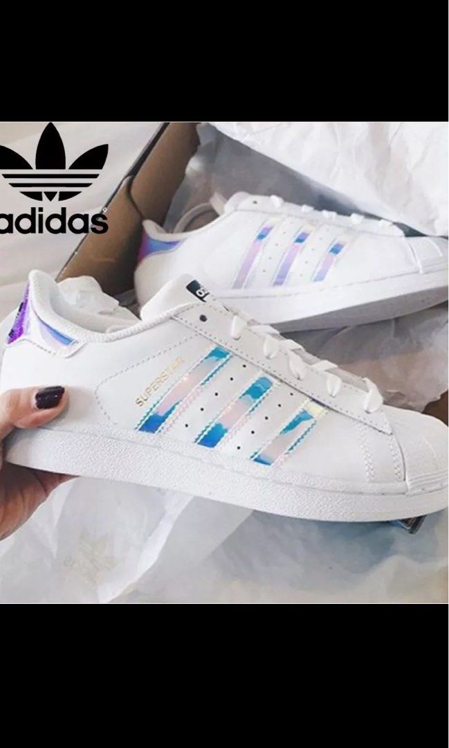 Adidas superstar 2025 womens size 39