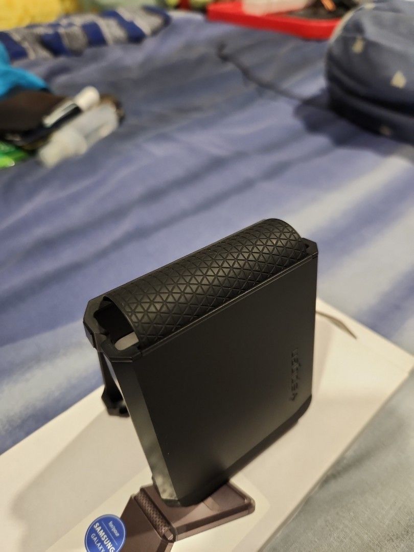 Spigen Tough Armor Z Flip 4, Mobile Phones & Gadgets, Mobile & Gadget