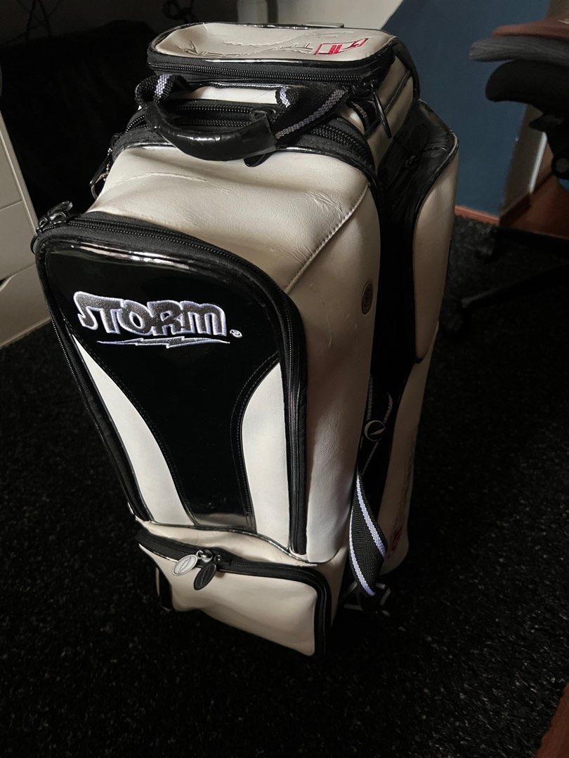 Storm 3 ball bowling bag, Sports Equipment, Sports & Games, Billiards