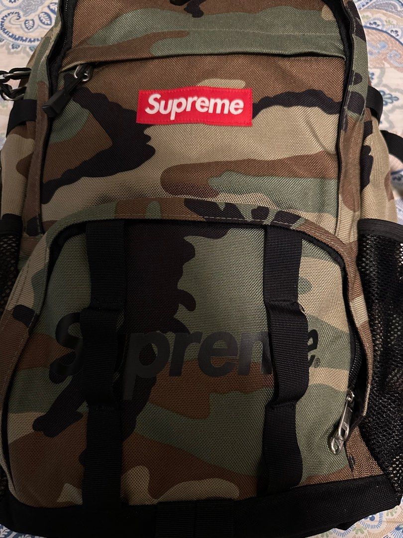 Supreme backpack 38th 迷彩camo, 名牌, 手袋及銀包- Carousell