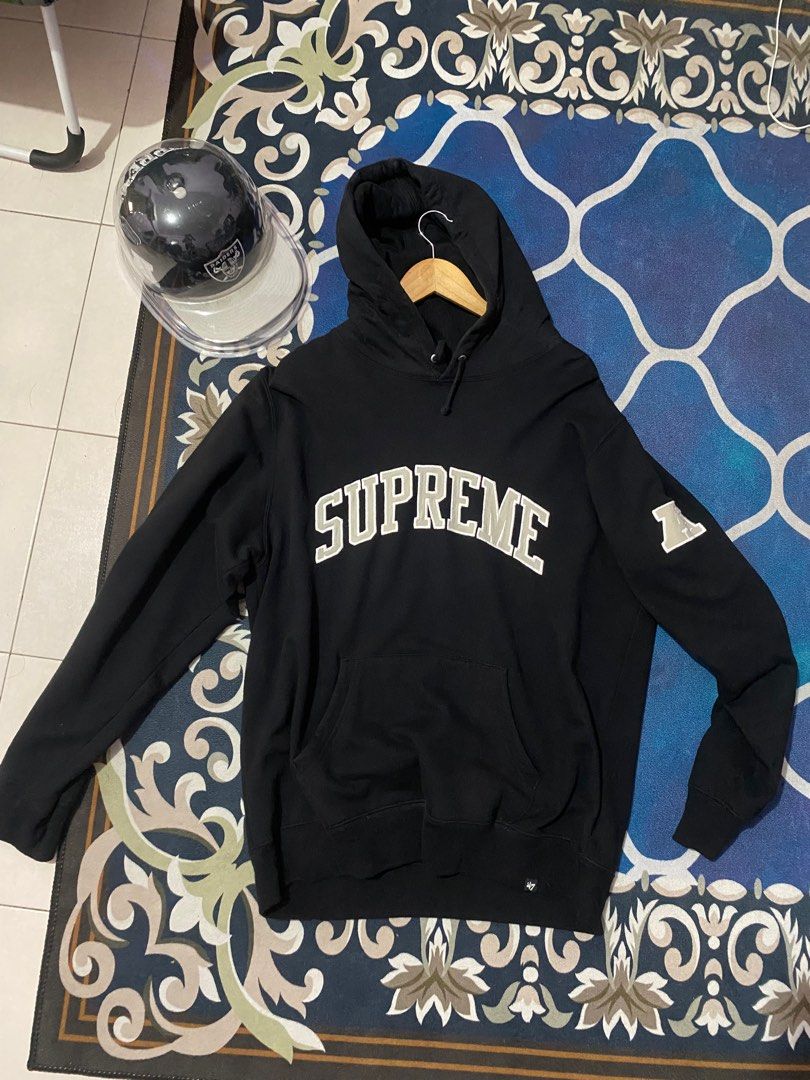 Supreme X Raiders Hoodie 100 ORIGINAL