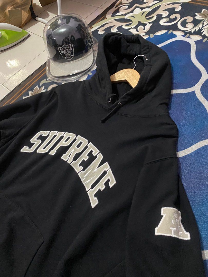 Supreme x raiders hoodie online