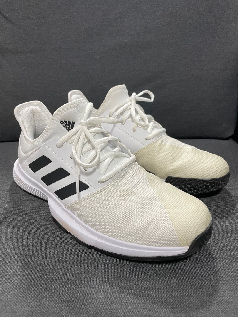TENNIS SHOES ADIDAS Men s Fashion Footwear Sneakers on Carousell