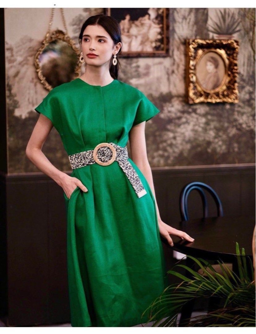 Green dress store gold belt