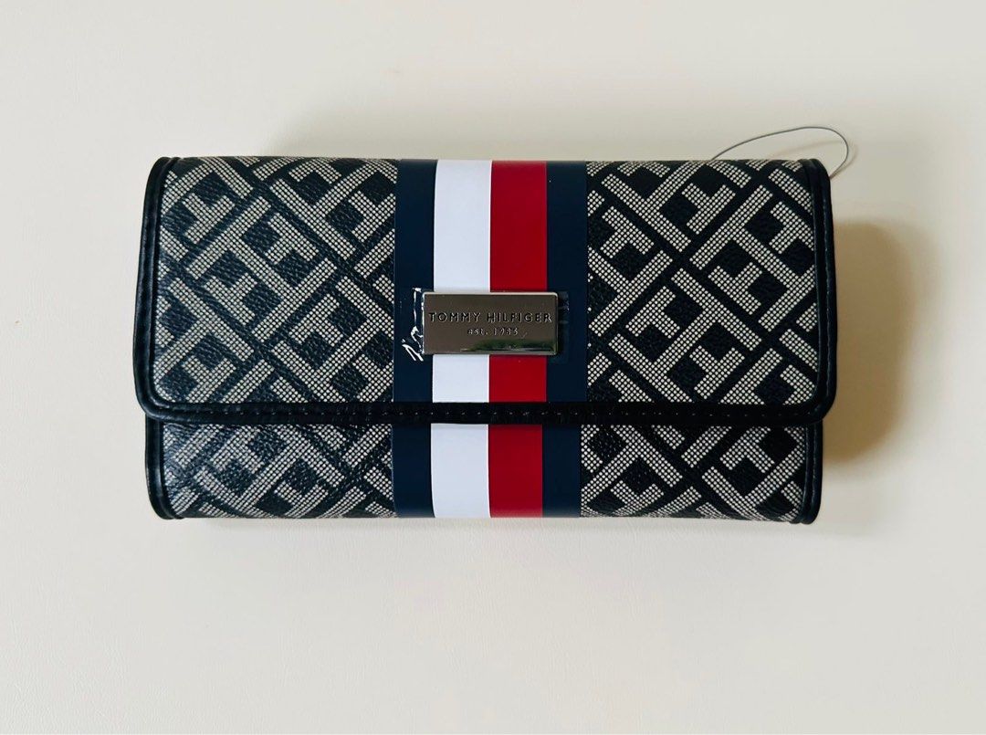 Tommy Hilfiger Wallet Women s Fashion Bags Wallets Wallets