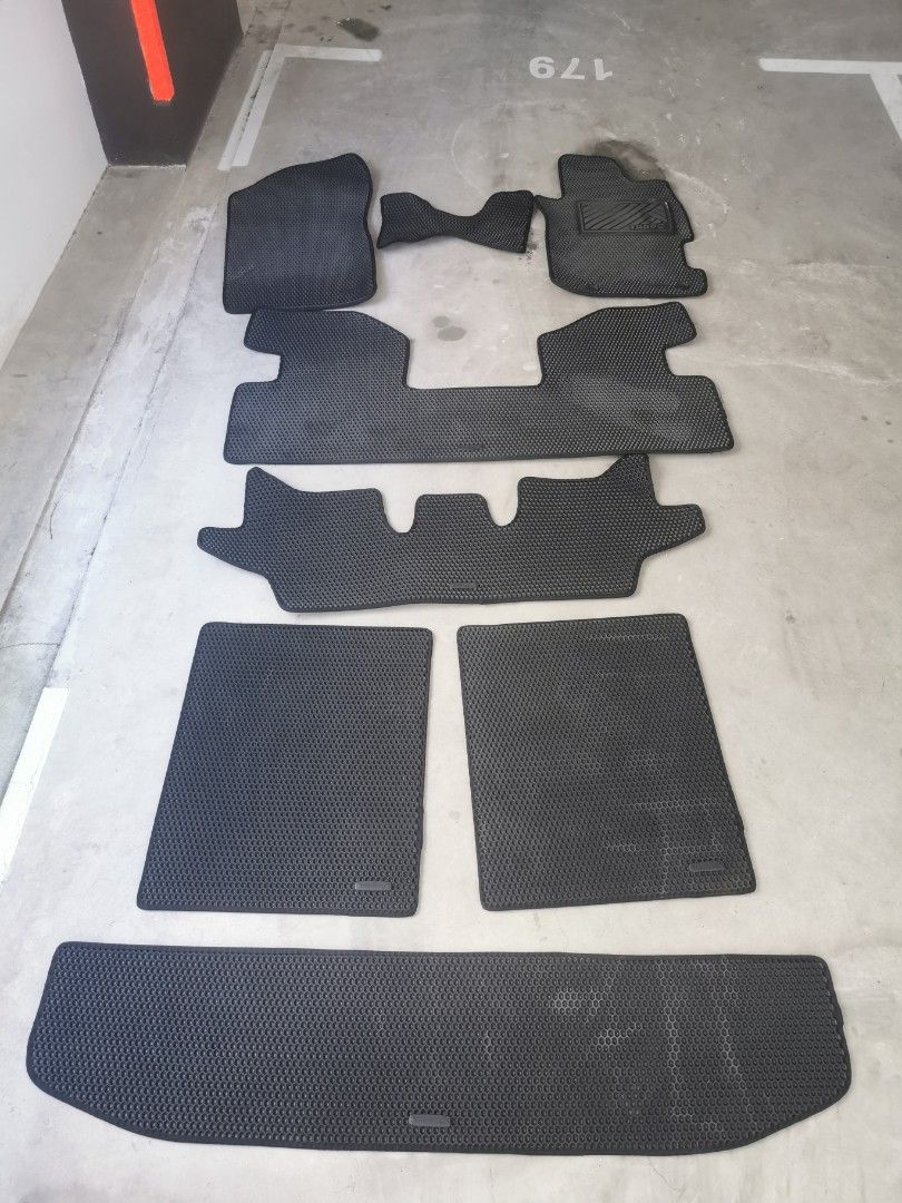 Honda stream car hot sale mats