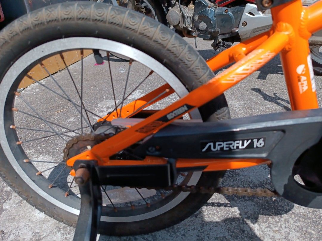 Trek superfly 16 child bicycle Sports Equipment Bicycles Parts