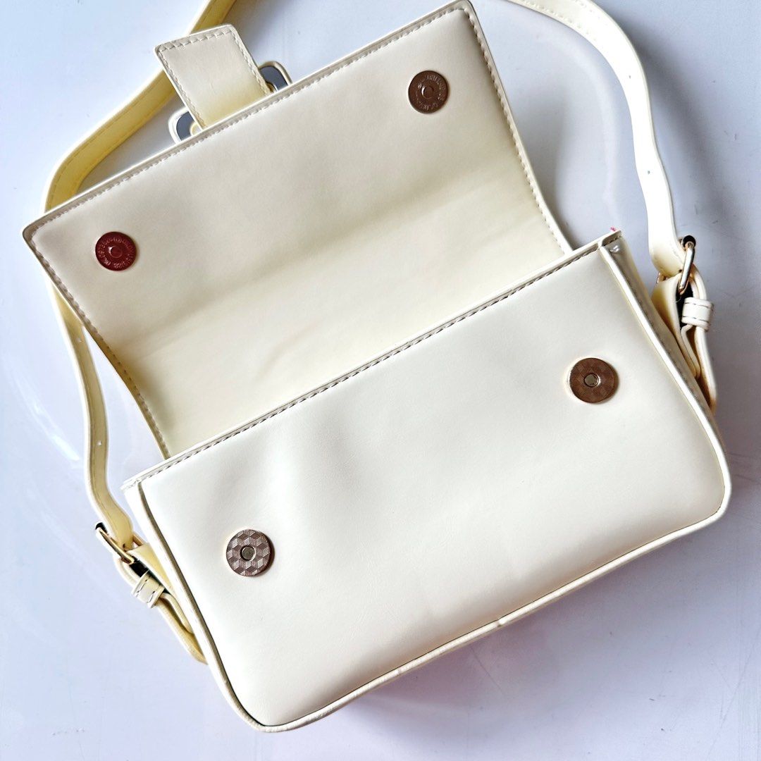Trendy shoulder bag with 2 way straps Y2K Pastel yellow, Women's