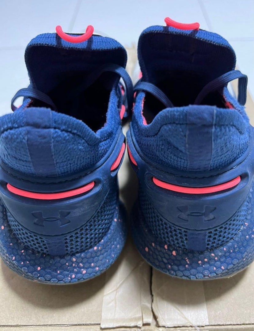 Curry 6 size hotsell 9.5