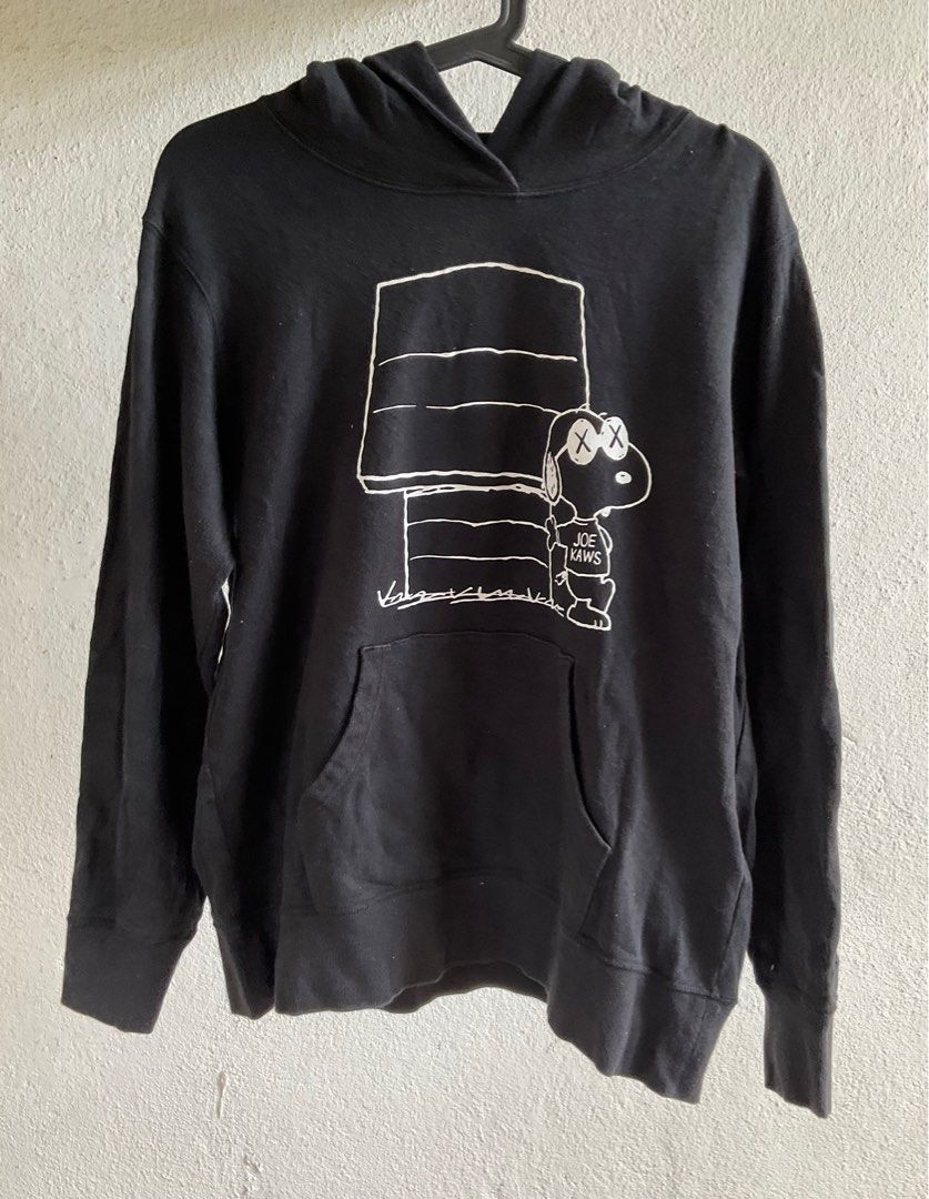 Kaws clearance snoopy hoodie