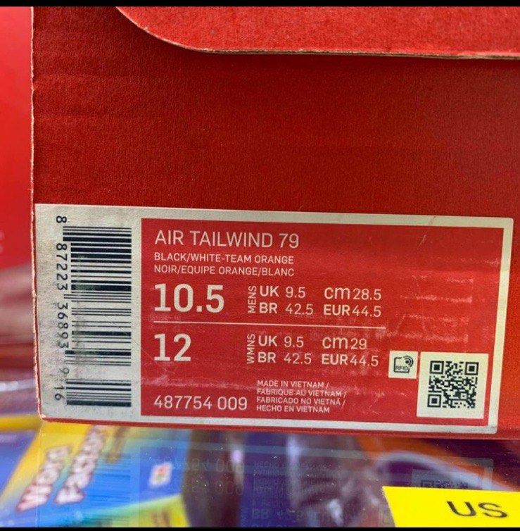 US 10.5 Mens Nike Air Tailwind 75 (Category: Sneakers) located in Manila. Submitted by mr2sports888 (Listing ID 1236805374, Image 2). Description: US 10.5 Mens Nike Air Tailwind 75.